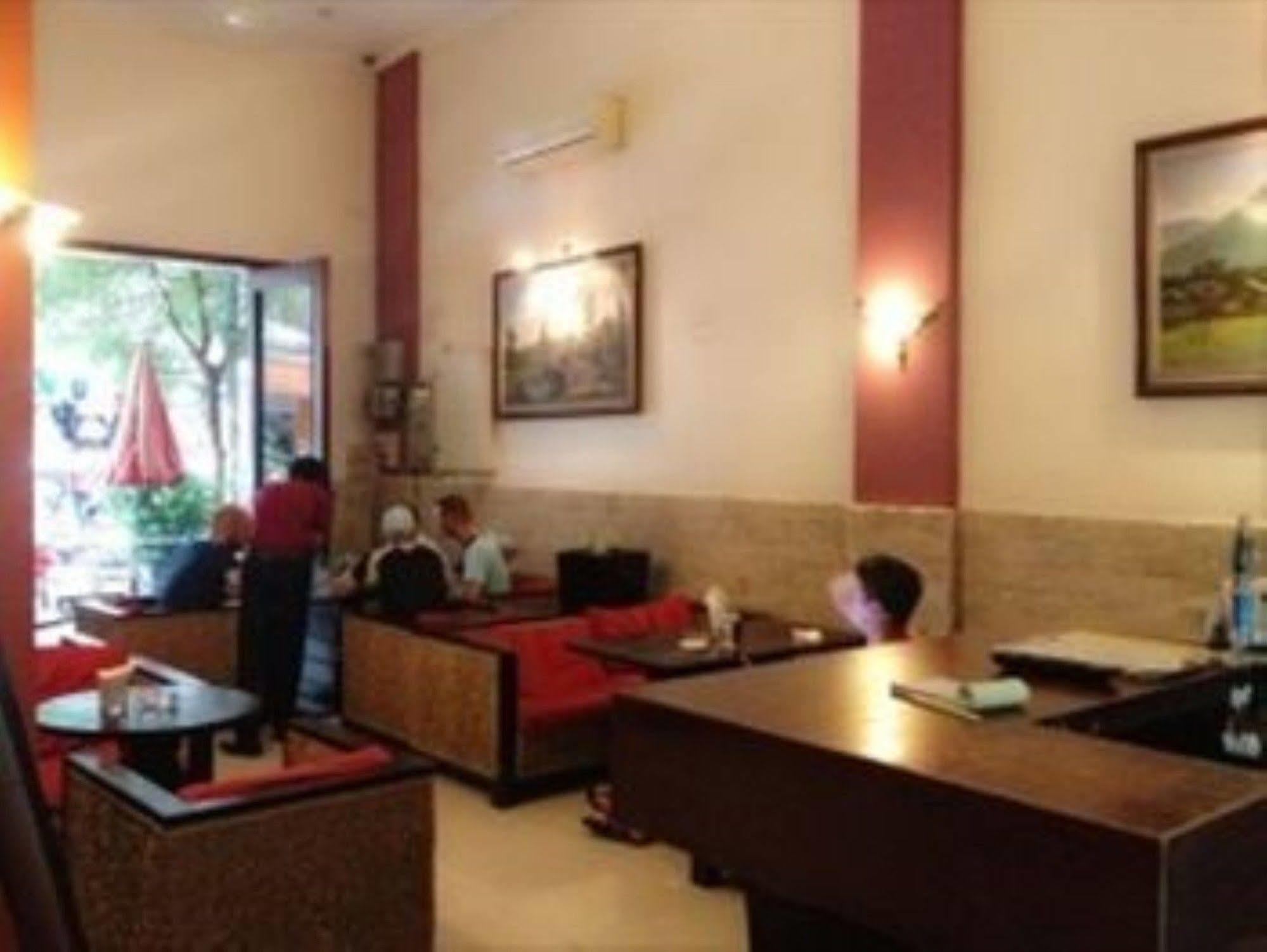 City Centre Hotel Phnom Penh Exterior foto